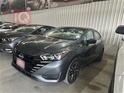 نيسان فيرسا